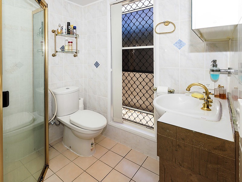 33  XANADU CRES, Rothwell QLD 4022