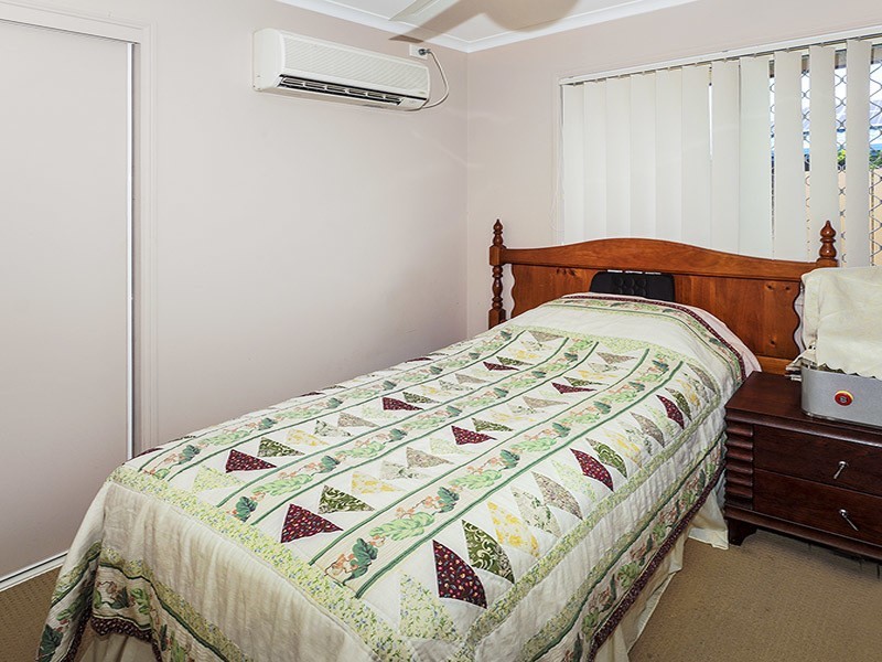 33  XANADU CRES, Rothwell QLD 4022