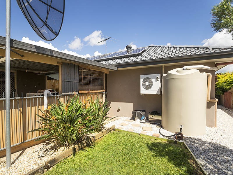 33  XANADU CRES, Rothwell QLD 4022