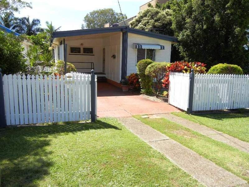 306 SCARBOROUGH ROAD, Scarborough QLD 4020