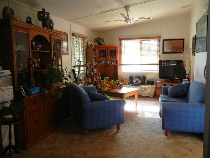 306 SCARBOROUGH ROAD, Scarborough QLD 4020