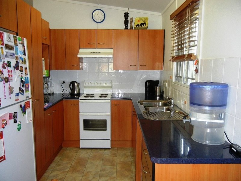 306 SCARBOROUGH ROAD, Scarborough QLD 4020