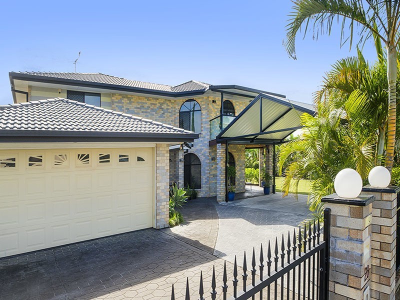 20 SANDS ST, Redcliffe QLD 4020