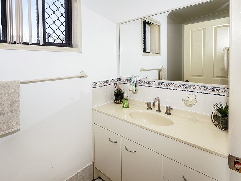 20 SANDS ST, Redcliffe QLD 4020