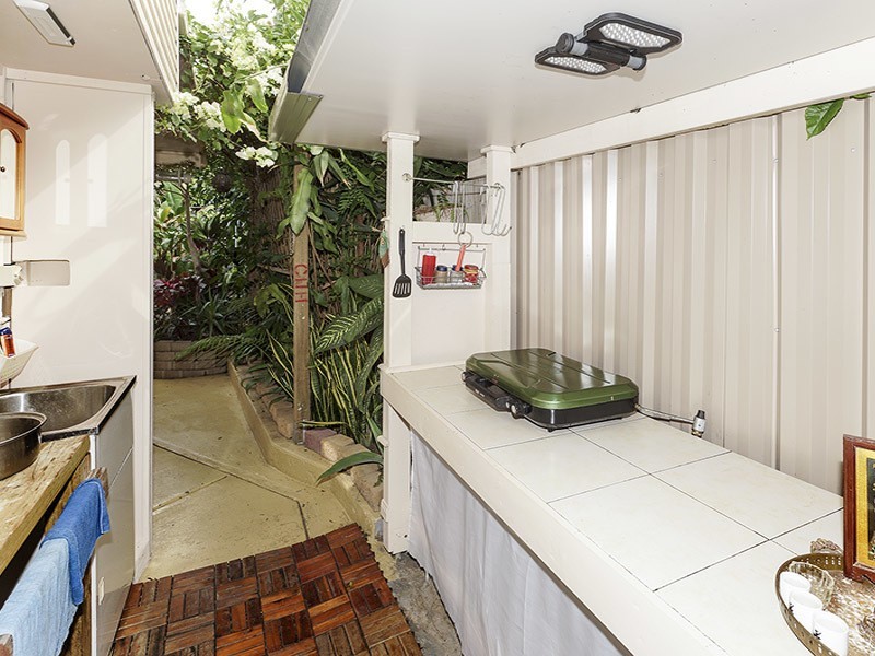 5 PETERSON ST, Scarborough QLD 4020