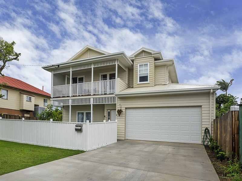 4 SWAN ST, Margate QLD 4019