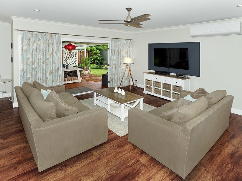 4 SWAN ST, Margate QLD 4019