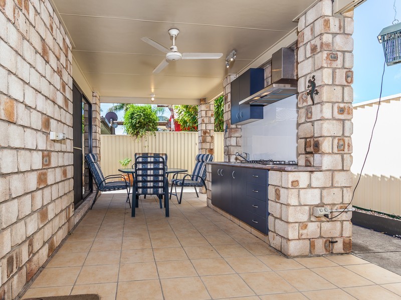 52 GRACE STREET, Scarborough QLD 4020