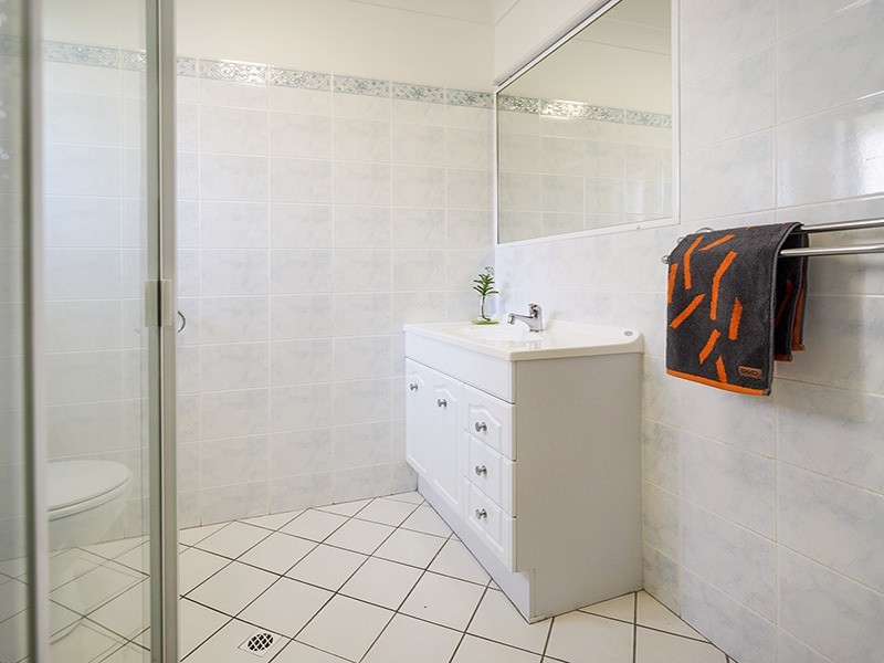 29 SOUTHERN CROSS DRIVE, Newport QLD 4020