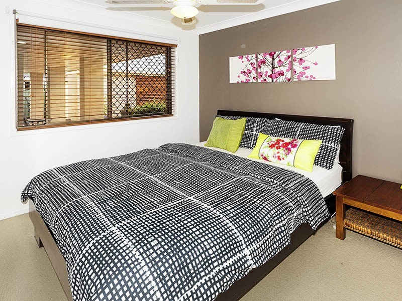 29 SOUTHERN CROSS DRIVE, Newport QLD 4020