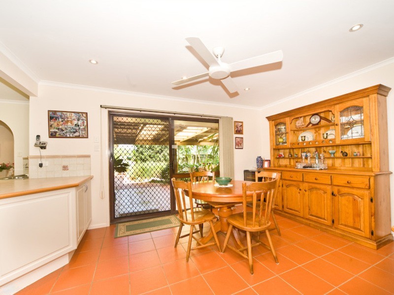 21 BEACON CRESCENT, Newport QLD 4020