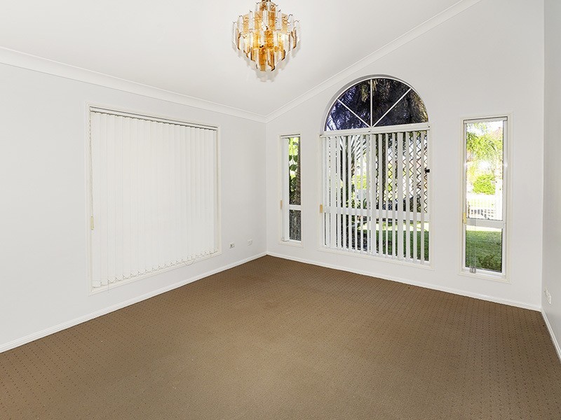 28  INTREPID COURT, Newport QLD 4020