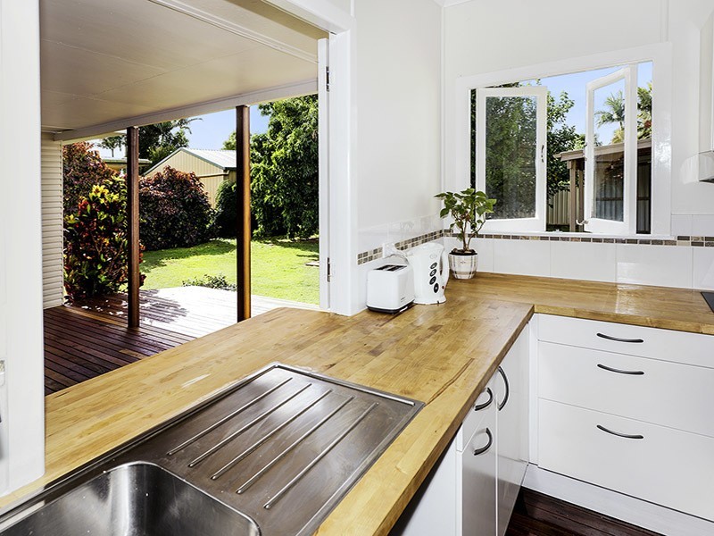 118 MAINE RD, Clontarf QLD 4019