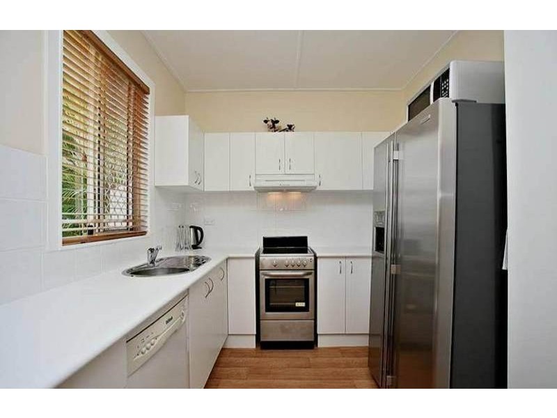 7 KURUMBA ST, Kippa-ring QLD 4021