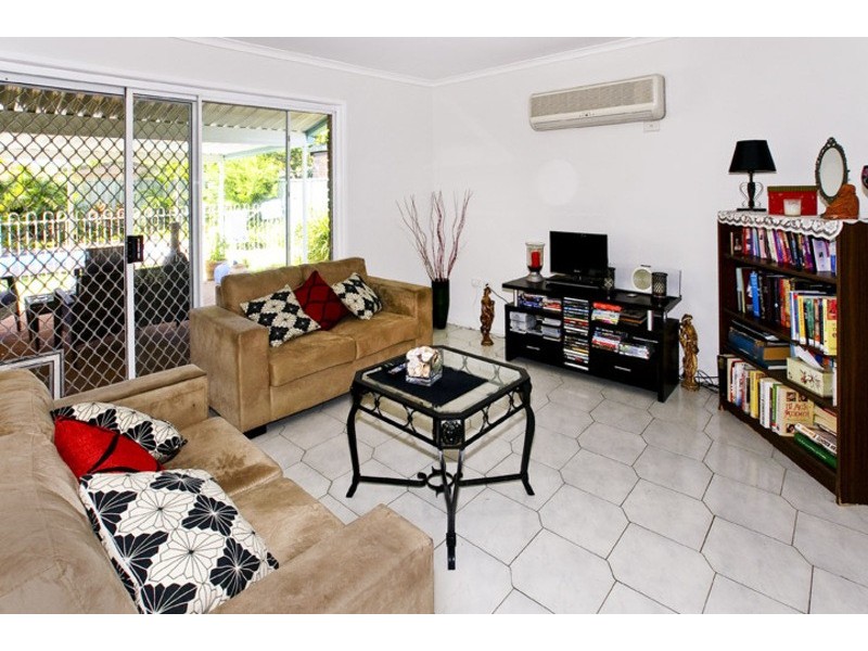 112 GRIFFITH ROAD, Newport QLD 4020