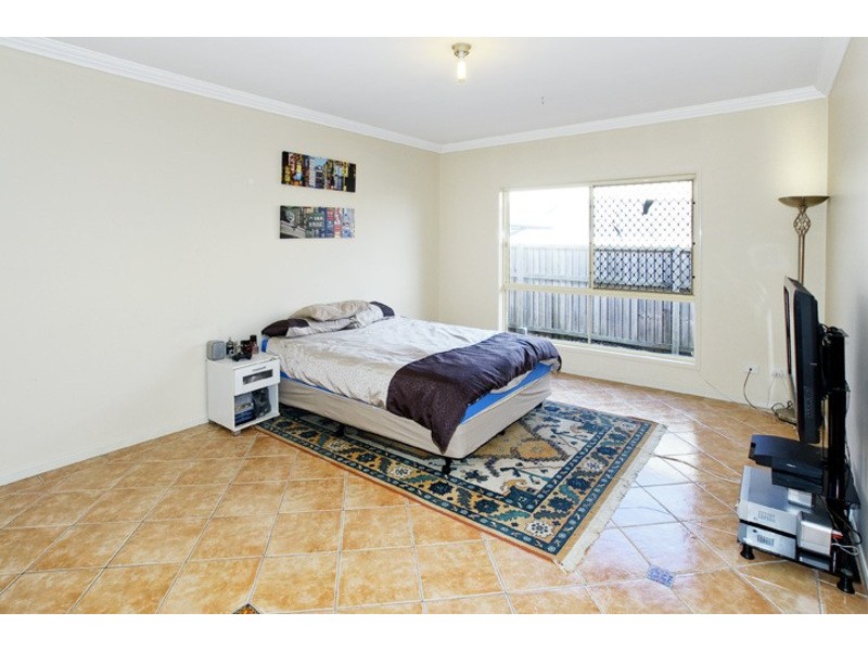 22 XANADU CRES, Rothwell QLD 4022