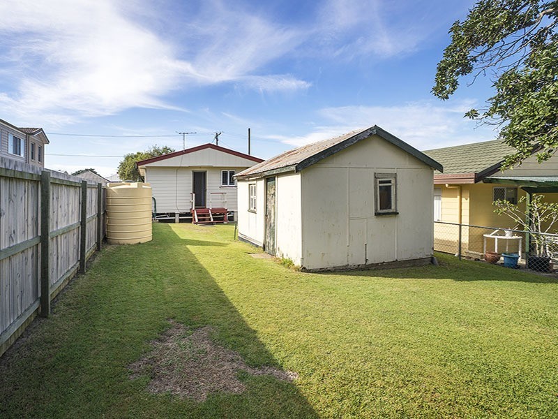 21A  MCANENY STREET, Redcliffe QLD 4020