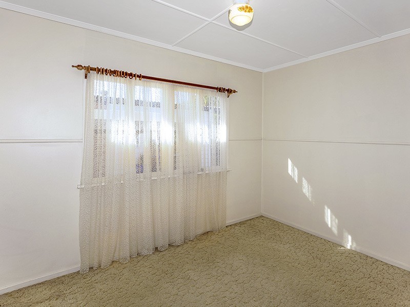 14 COPSON ST, Clontarf QLD 4019