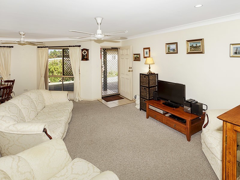 2/12 MCANENY STREET, Redcliffe QLD 4020