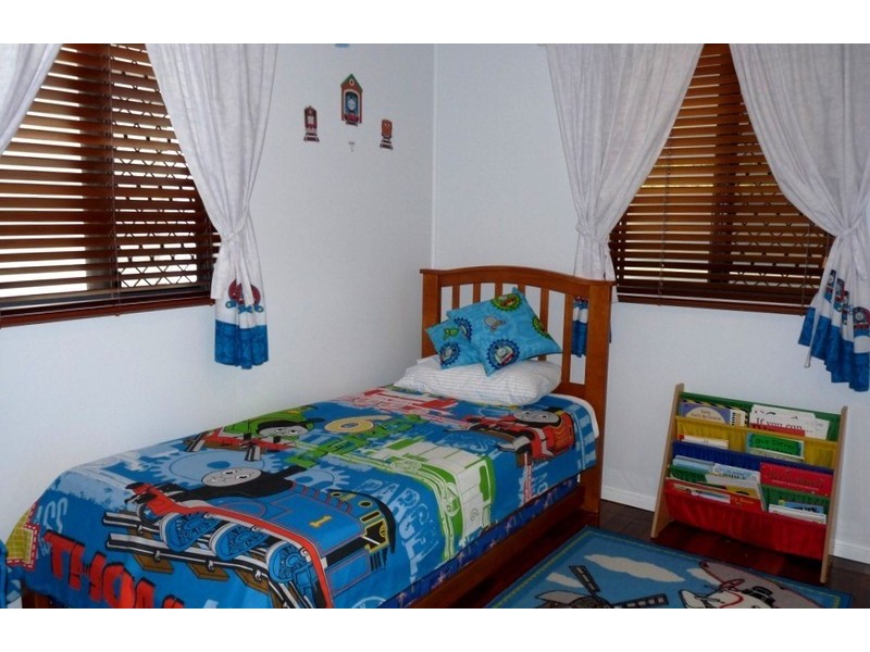 4 LILLA STREET, Woody Point QLD 4019