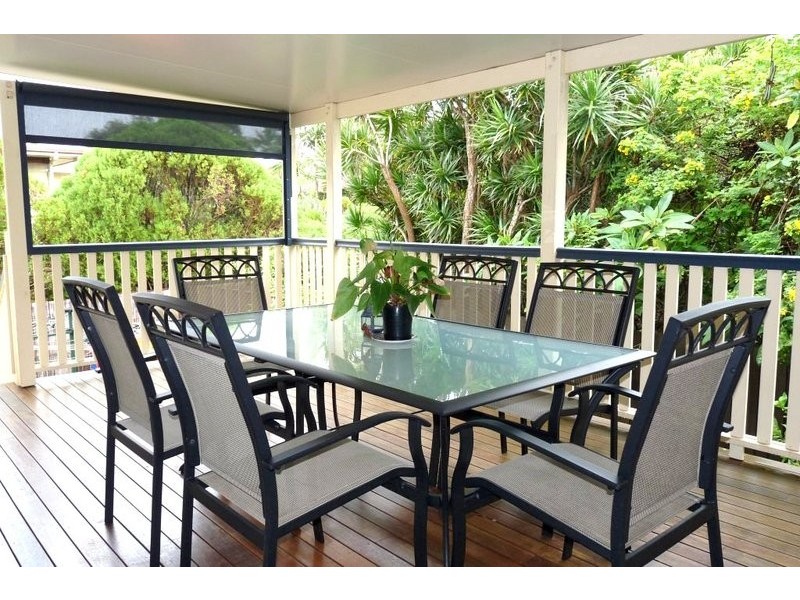 4 LILLA STREET, Woody Point QLD 4019