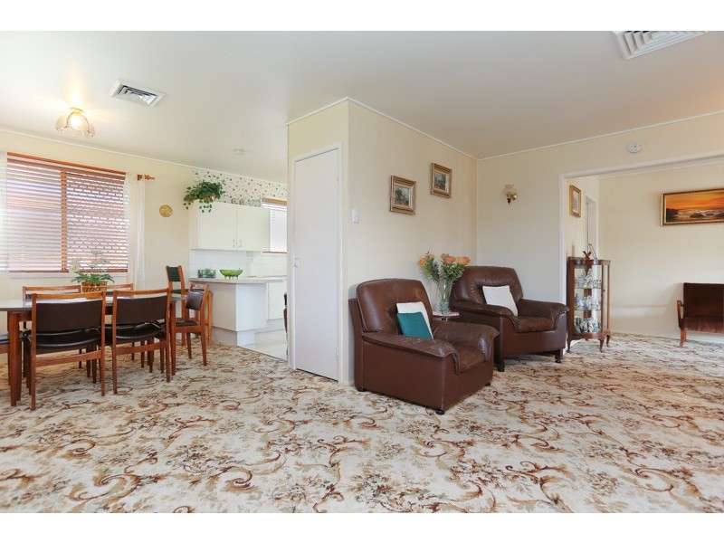 35 GARDENIA ST, Clontarf QLD 4019