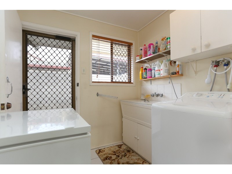 35 GARDENIA ST, Clontarf QLD 4019