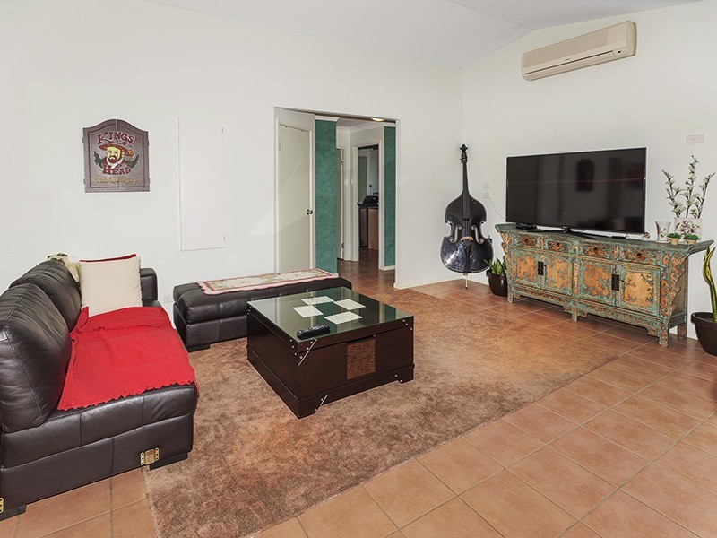 2A PRINCE ST, Clontarf QLD 4019