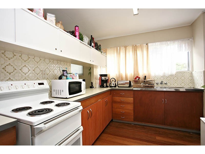 61 LUCAS STREET, Scarborough QLD 4020
