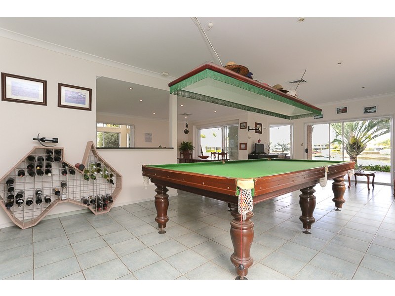 25  ENTERPRISE COURT, Newport QLD 4020