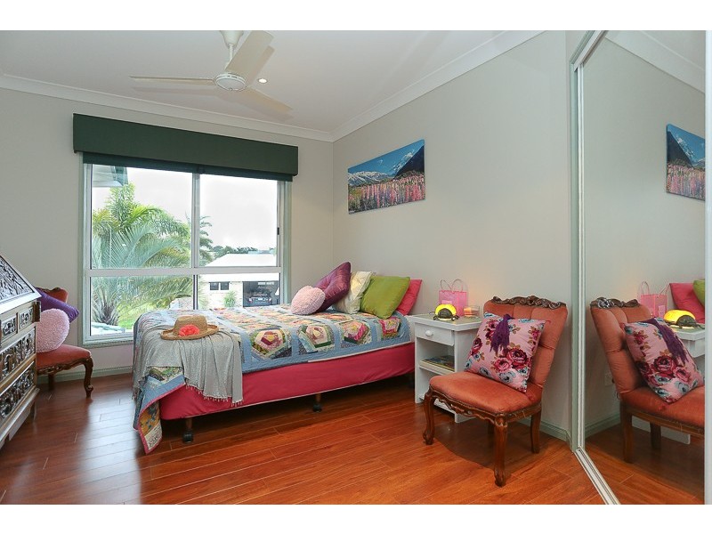 25  ENTERPRISE COURT, Newport QLD 4020