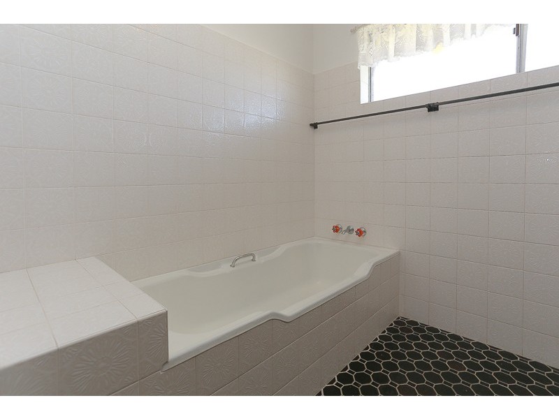 187 MACDONNELL RD, Margate QLD 4019