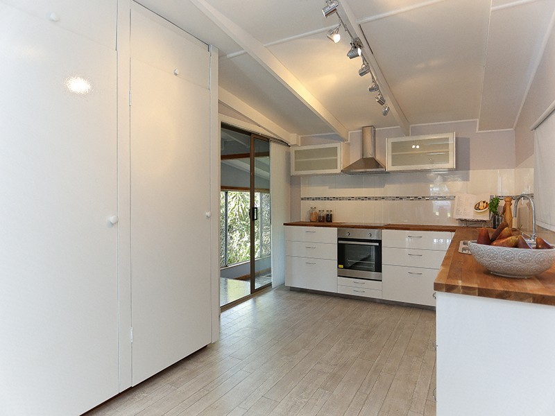 13 WESTBROOK ST, Woody Point QLD 4019