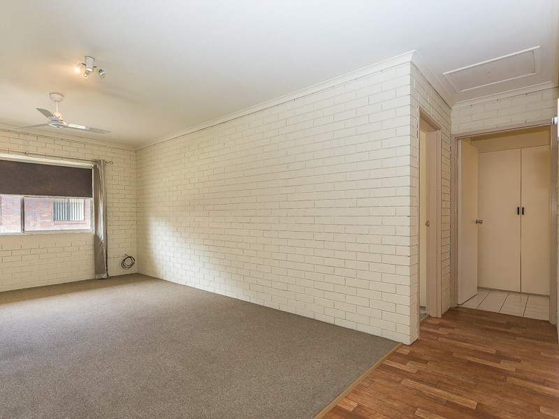 4/22 LILLA ST, Woody Point QLD 4019