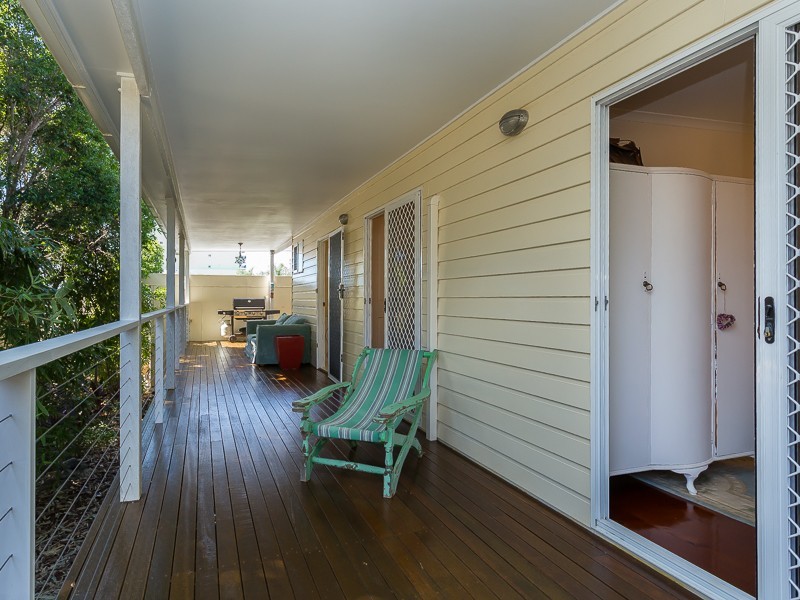 16 BUNTON ST, Scarborough QLD 4020