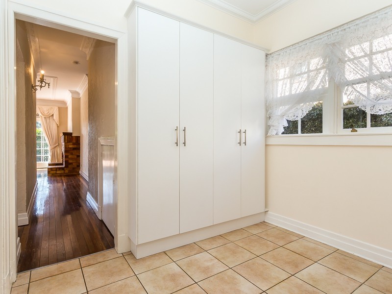 121 MAINE RD, Clontarf QLD 4019