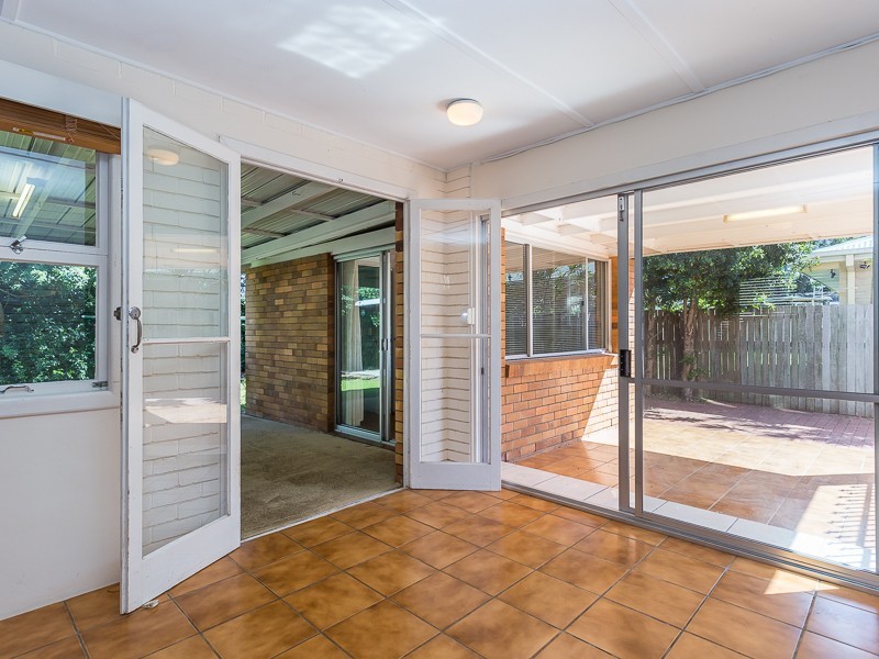 121 MAINE RD, Clontarf QLD 4019