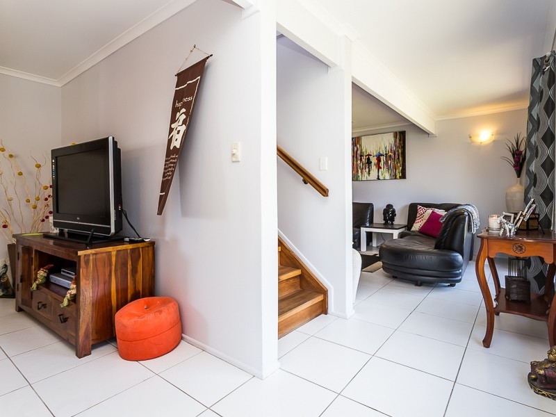 5 LAWSON COURT, Kippa-ring QLD 4021