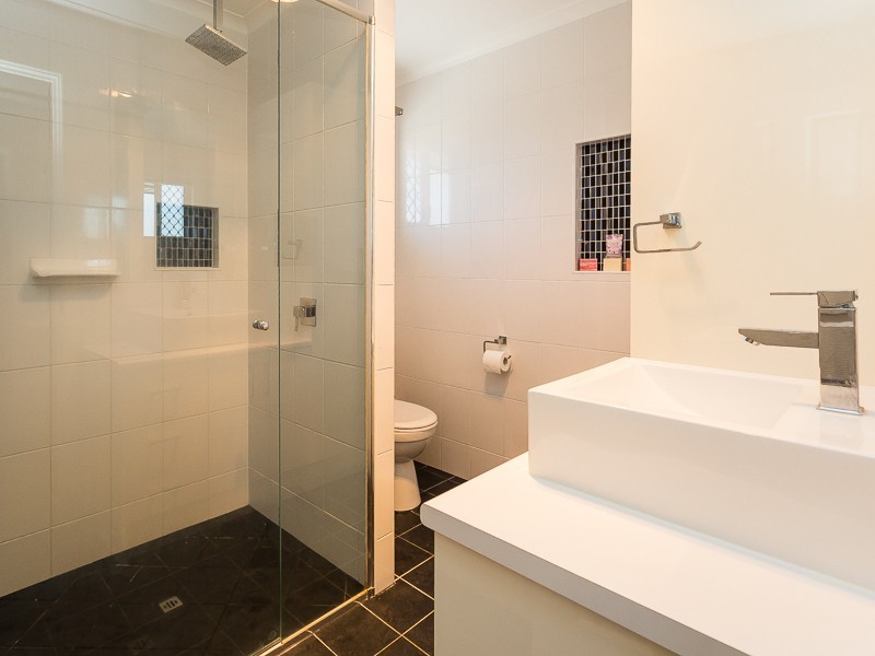 5 LAWSON COURT, Kippa-ring QLD 4021