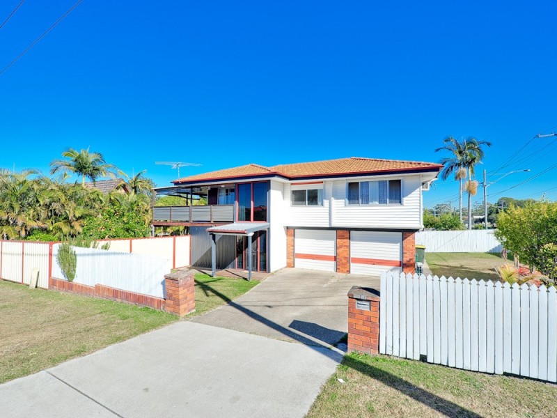 215 MAINE ROAD, Clontarf QLD 4019