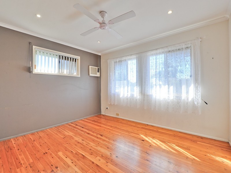 215 MAINE ROAD, Clontarf QLD 4019