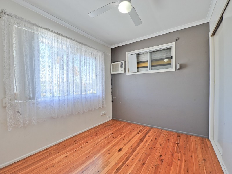 215 MAINE ROAD, Clontarf QLD 4019