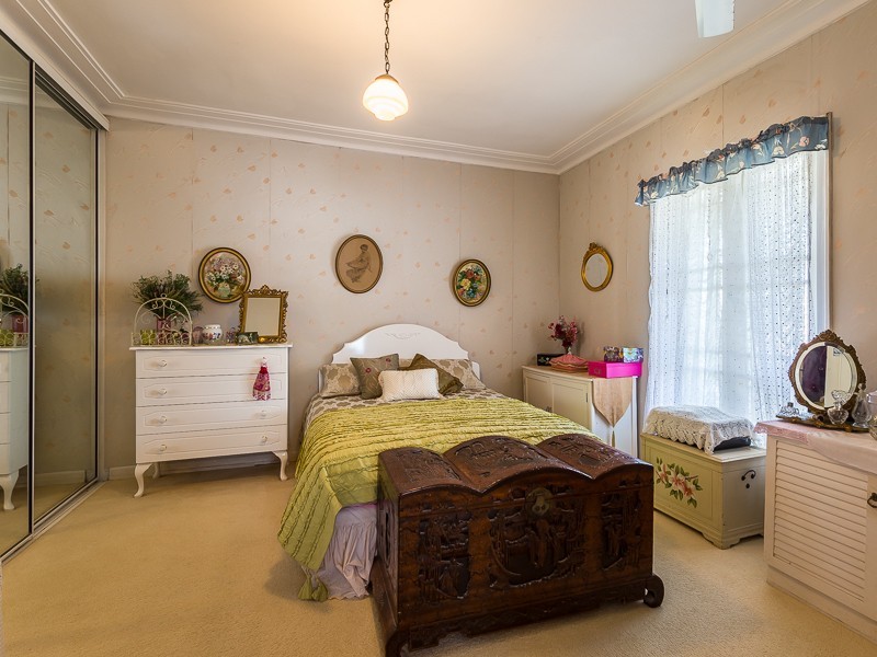 60 MACDONNELL RD, Margate QLD 4019