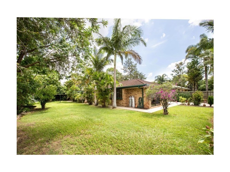 35 BELLMERE RD, Bellmere QLD 4510
