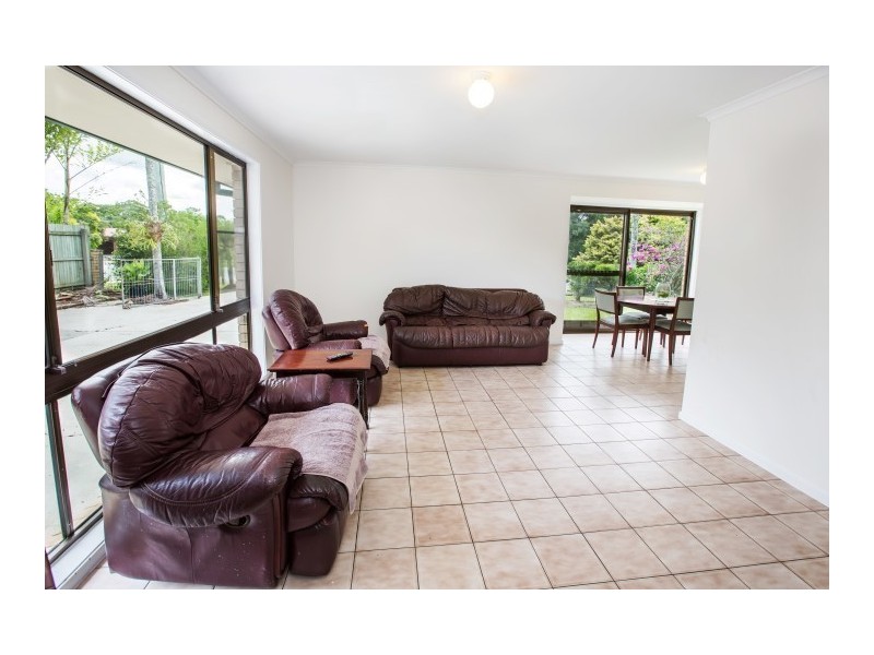 35 BELLMERE RD, Bellmere QLD 4510