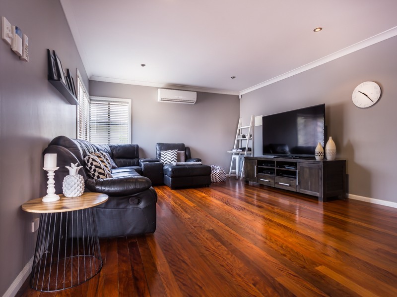 51 THOMAS ST, Clontarf QLD 4019
