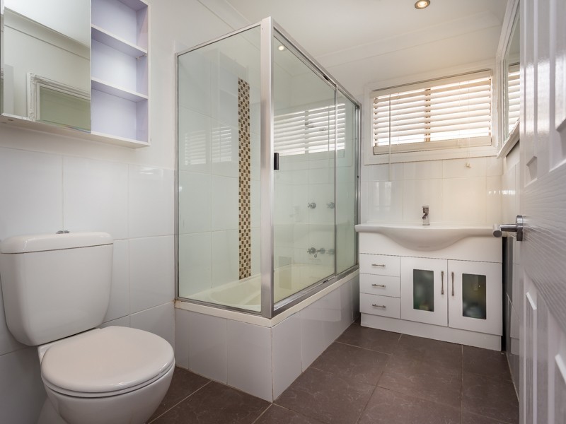 51 THOMAS ST, Clontarf QLD 4019