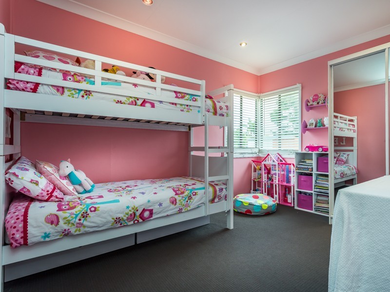 51 THOMAS ST, Clontarf QLD 4019