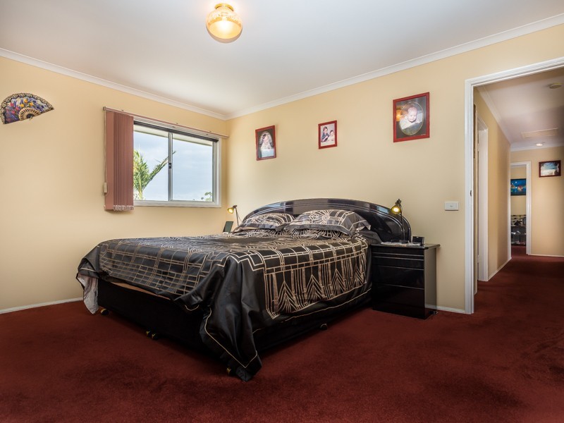 12 CONSTELLATION CT, Newport QLD 4020