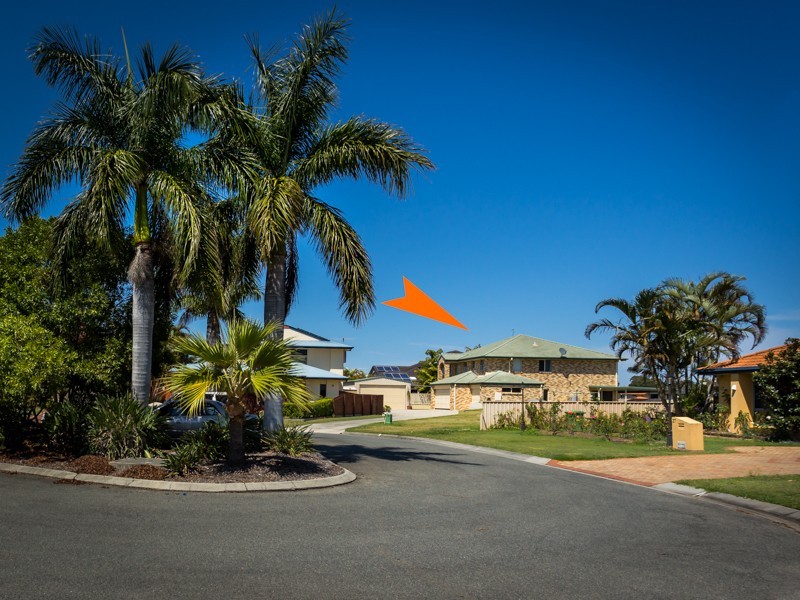 25 MARINER COURT, Newport QLD 4020